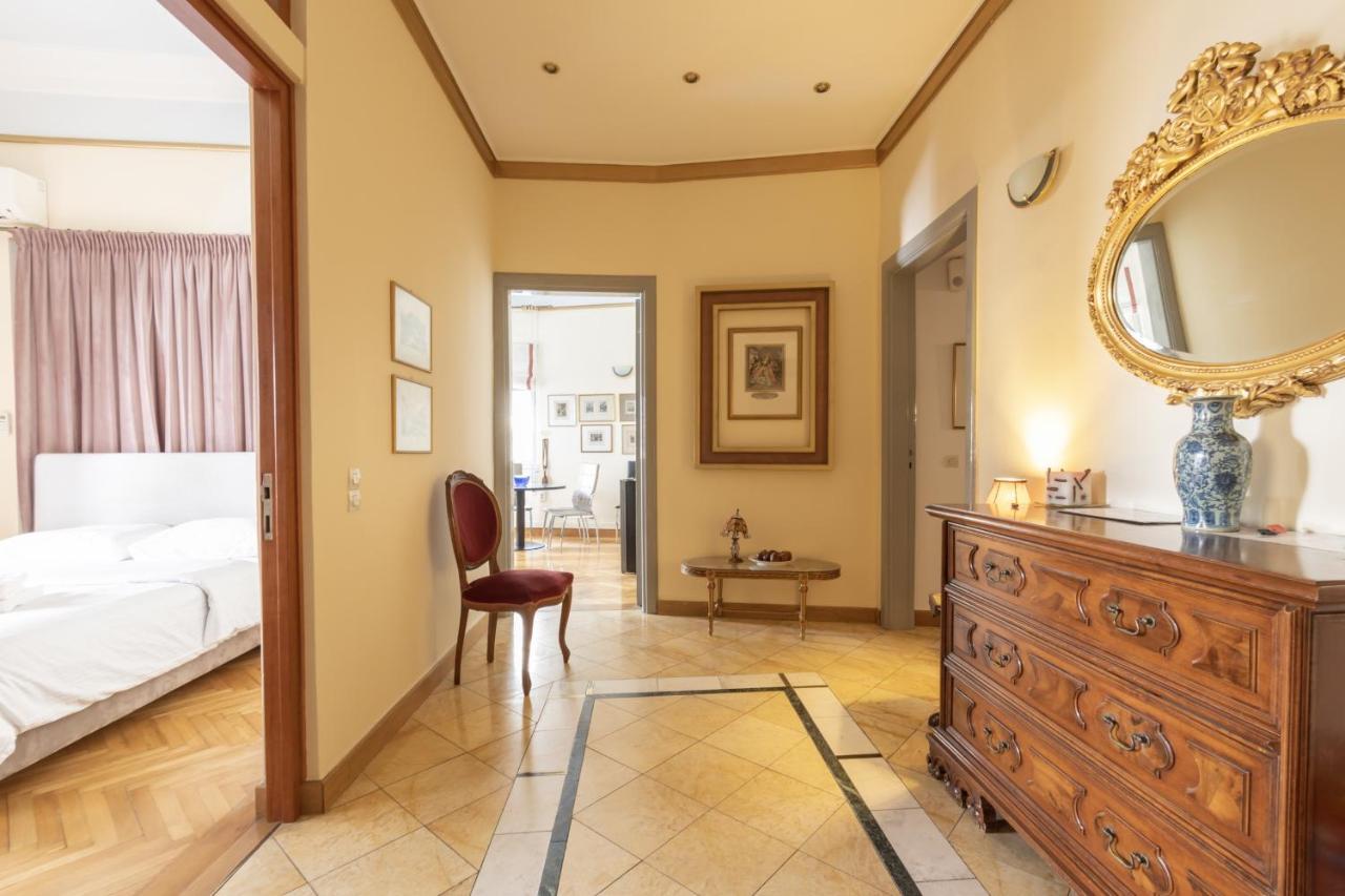 Ideal 4 Bdr Apartment In Plaka For 10! Athens Exterior photo