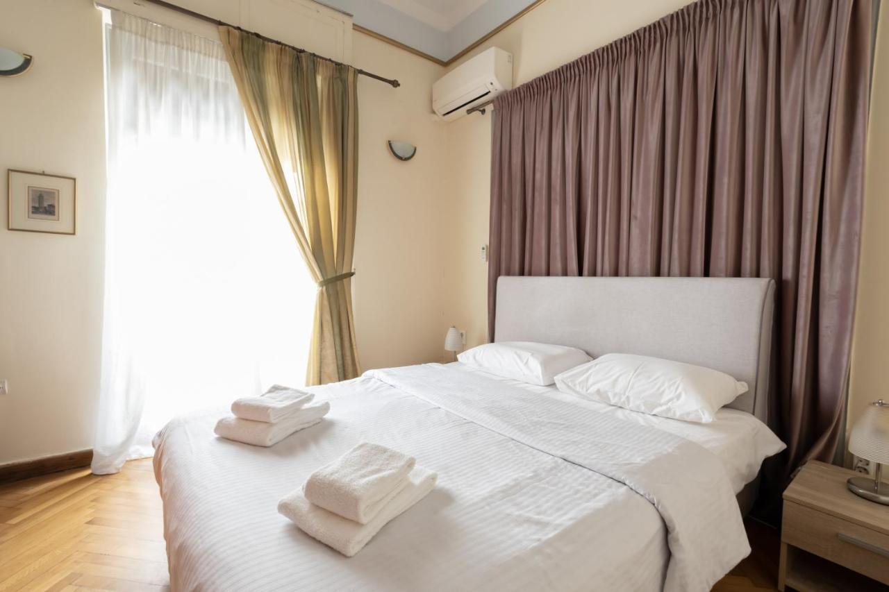 Ideal 4 Bdr Apartment In Plaka For 10! Athens Exterior photo